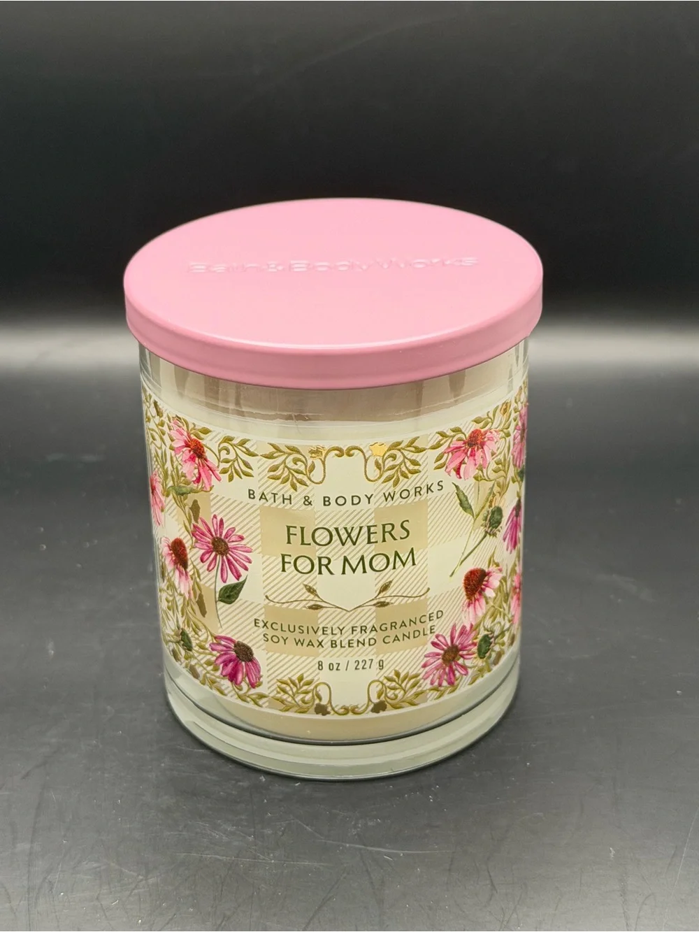 Bath & Body Works Flowers for Mom Single-Wick Soy Wax 8OZ  Candle - Pink